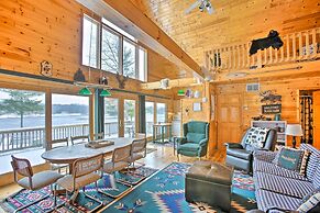 Peaceful Long Lake Cottage w/ Deck, Dock & Kayaks!