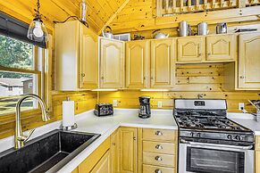 Peaceful Long Lake Cottage w/ Deck, Dock & Kayaks!