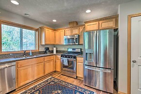 Hammond Home 2 Blocks to Marina & Columbia River!