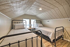 Farm-style Ste. Genevieve Retreat w/ Fire Pit!