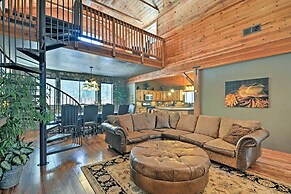 Flagstaff Cabin on 5 Acres w/ Fireplace & Fire Pit