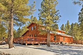 Flagstaff Cabin on 5 Acres w/ Fireplace & Fire Pit