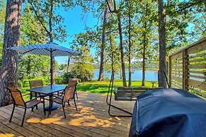 Cozy Toledo Bend A-frame w/ Waterfront Views!