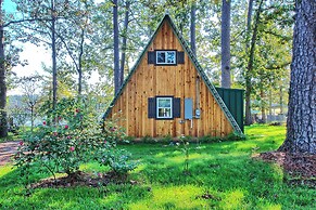 Cozy Toledo Bend A-frame w/ Waterfront Views!