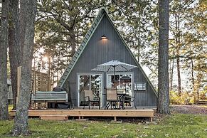 Cozy Toledo Bend A-frame w/ Waterfront Views!