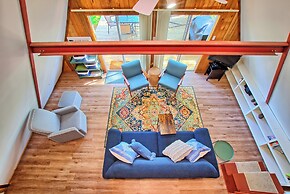 Cozy Toledo Bend A-frame w/ Waterfront Views!