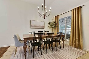 Charming Baton Rouge Retreat ~ 3 Mi to Lsu!
