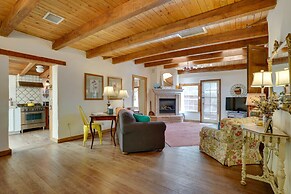 Patagonia Cottage w/ Patio & Yard: Walk to Town!