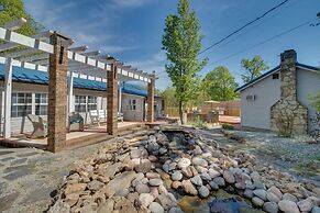 Cozy Mountain Home Cottage: Walk to Marina!