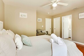 Louisville Apartment - Walk to Restaurants!