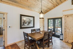 Quiet Mtn Cabin w/ Deck < 5 Mi to Fairplay Beach!