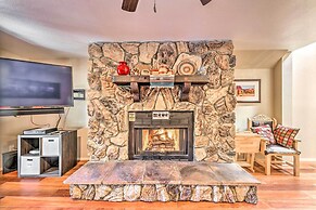 Ruidoso Condo w/ Private Hot Tub ~ 1 Mi to Dtwn!