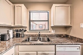 Ruidoso Condo w/ Private Hot Tub ~ 1 Mi to Dtwn!