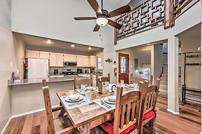 Ruidoso Condo w/ Private Hot Tub ~ 1 Mi to Dtwn!