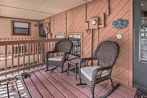 Ruidoso Condo w/ Private Hot Tub ~ 1 Mi to Dtwn!