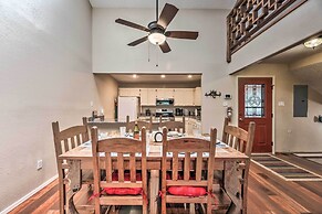 Ruidoso Condo w/ Private Hot Tub ~ 1 Mi to Dtwn!