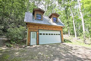Fire Pit & Forest Views: Secluded Murphy Cabin!