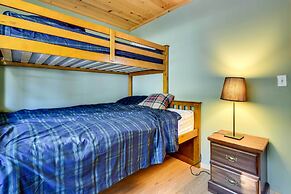 Rustic Pine Mtn Club Cabin w/ Beautiful View!