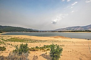 Contemporary Family Condo by Pineview Reservoir!