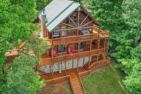 Luxe '3 Bears Cabin' on Watauga Lake w/ Decks!