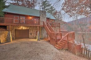 Luxe '3 Bears Cabin' on Watauga Lake w/ Decks!