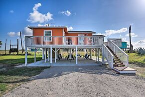 'the Spicy Crab' Freeport Home w/ Beach-view Deck!