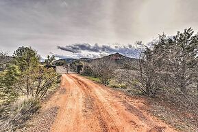 Sedona Apartment w/ Private Patio & Red Rock Views