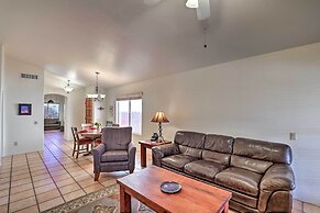 Tucson Area House w/ Pool Access & Mountain Views!