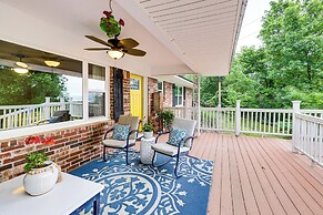 Beaver Lake Getaway w/ 2 Decks, Grill, & Views!