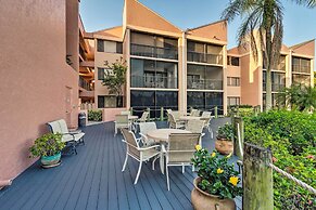 Burnt Store Marina Condo: Boat, Swim, Golf!