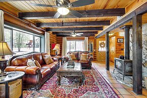 Near Dining, Hiking & Golf: Pinetop Log Cabin!
