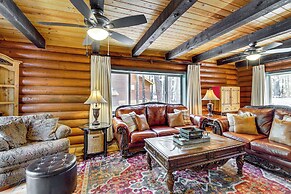 Near Dining, Hiking & Golf: Pinetop Log Cabin!