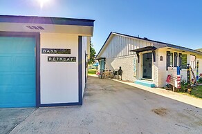 Walk to Lake Texoma: Family-friendly Retreat!