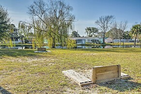 Coastal Surfside Beach House: Walk to the Ocean!