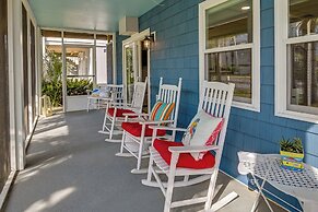 'below Deck' Beach House: Walk to the Ocean!
