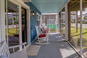 'below Deck' Beach House: Walk to the Ocean!