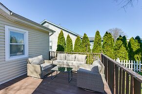 Cozy Villas Cottage w/ Deck, 1/2 Block to Beach!
