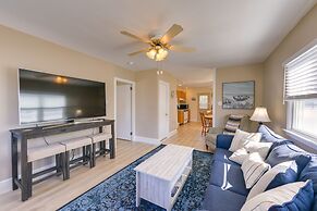 Cozy Villas Cottage w/ Deck, 1/2 Block to Beach!