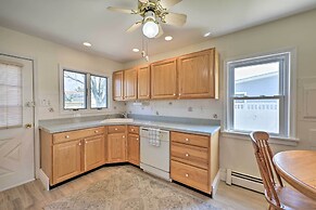 Cozy Villas Cottage w/ Deck, 1/2 Block to Beach!