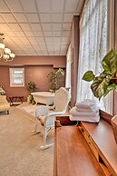 Pet-friendly Apt: 2 Blocks to Riverside Park!