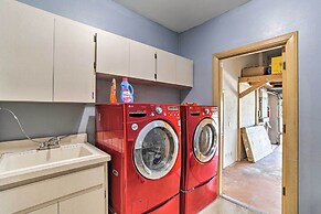 Huge Home w/ Pool Table Near St Pete Beach!