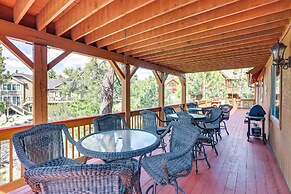Elegant Big Bear Cabin Half Mi to Big Bear Lake!