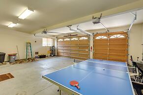 Elegant Big Bear Cabin Half Mi to Big Bear Lake!