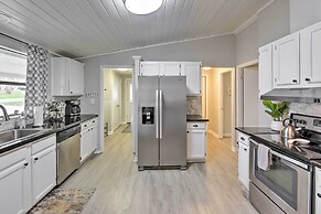 Lake View & Decks: Pet-friendly Mabank Home