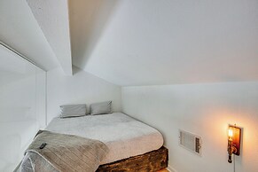 7 Mi to Winery: Lakefront Rockwall Home w/ Deck