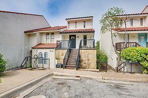 7 Mi to Winery: Lakefront Rockwall Home w/ Deck