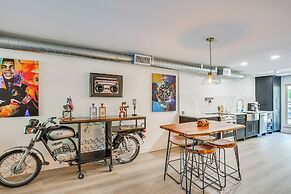 7 Mi to Winery: Lakefront Rockwall Home w/ Deck