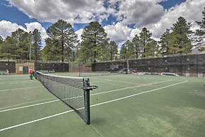 Flagstaff Townhome w/ View, Country Club Amenities