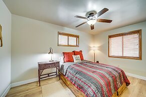 Strawberry Hideaway in the Pines w/ Hot Tub!