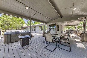 Ruidoso Home w/ Hot Tub & Sierra Blanca Views
